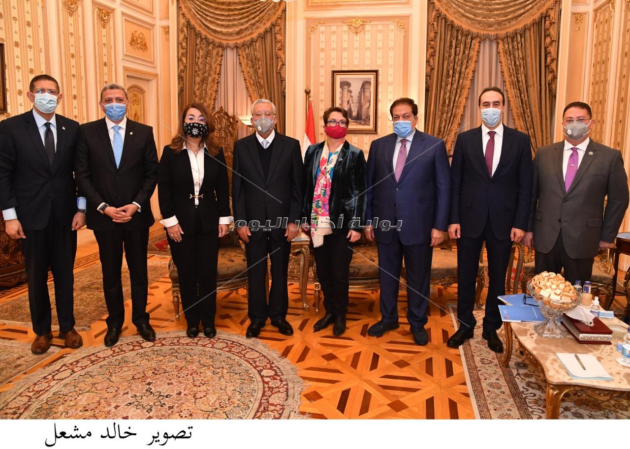 النواب