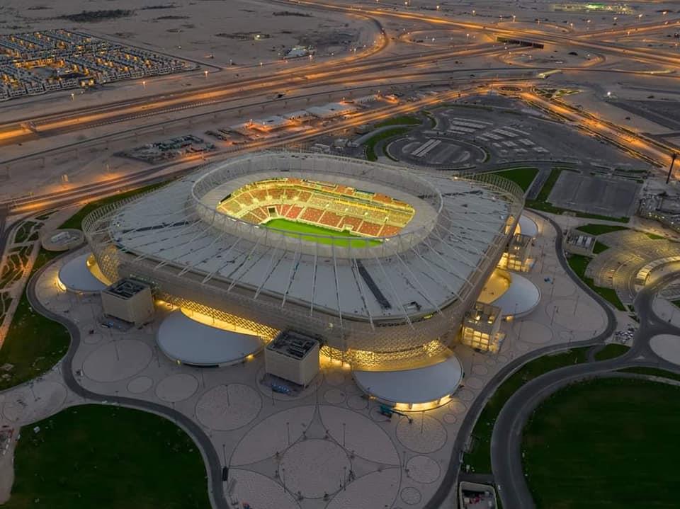 ملعب مباراة  الأهلي وبايرن ميونيخ