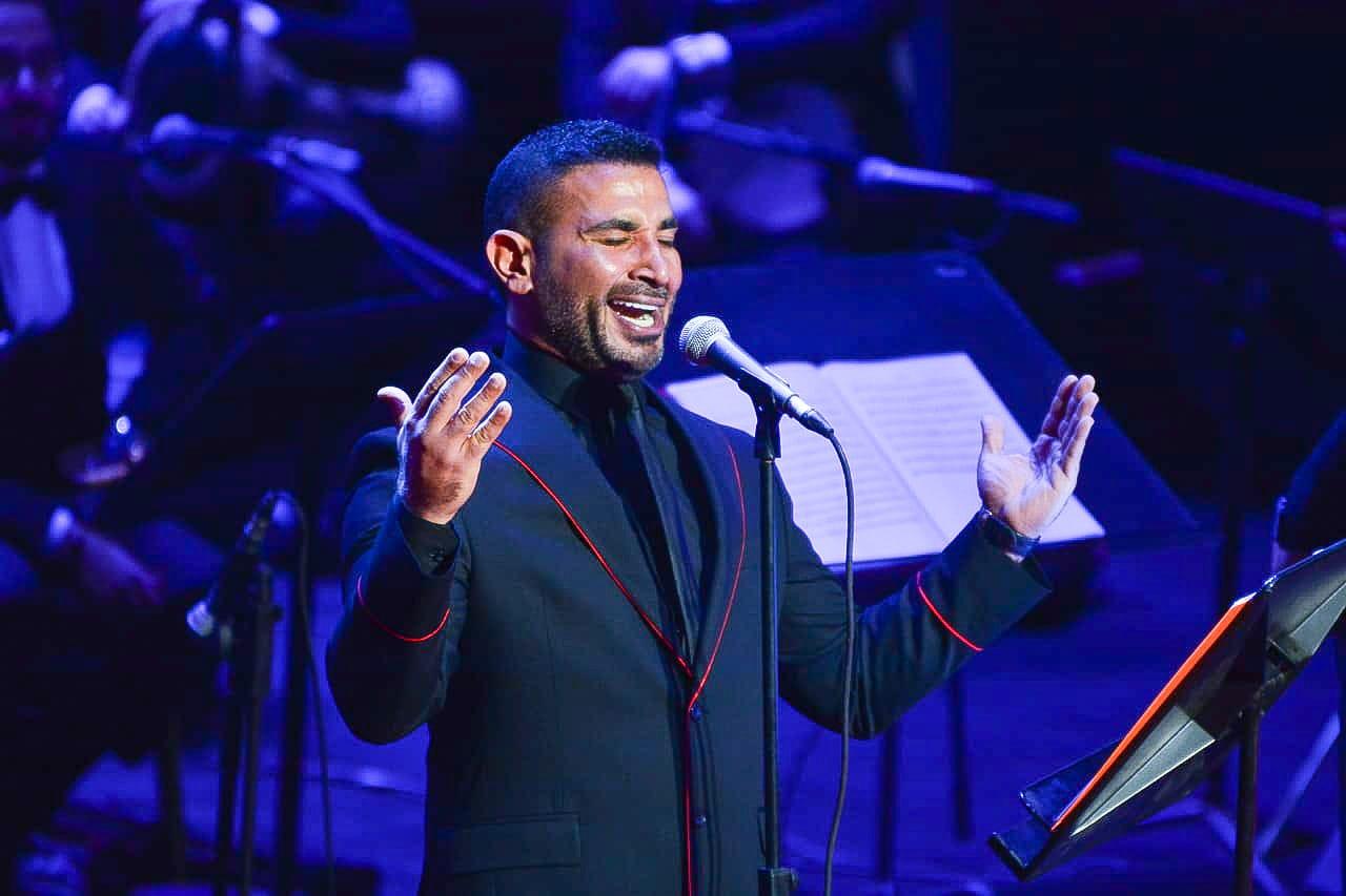 هاني شاكر وأحمد سعد يطربان جمهور الأوبرا في «الفلانتين»