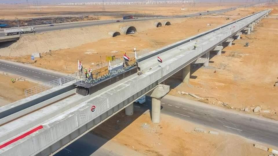 صور ترصد تنفيذ كوبري السويس بمشروع القطار الكهربائي LRT