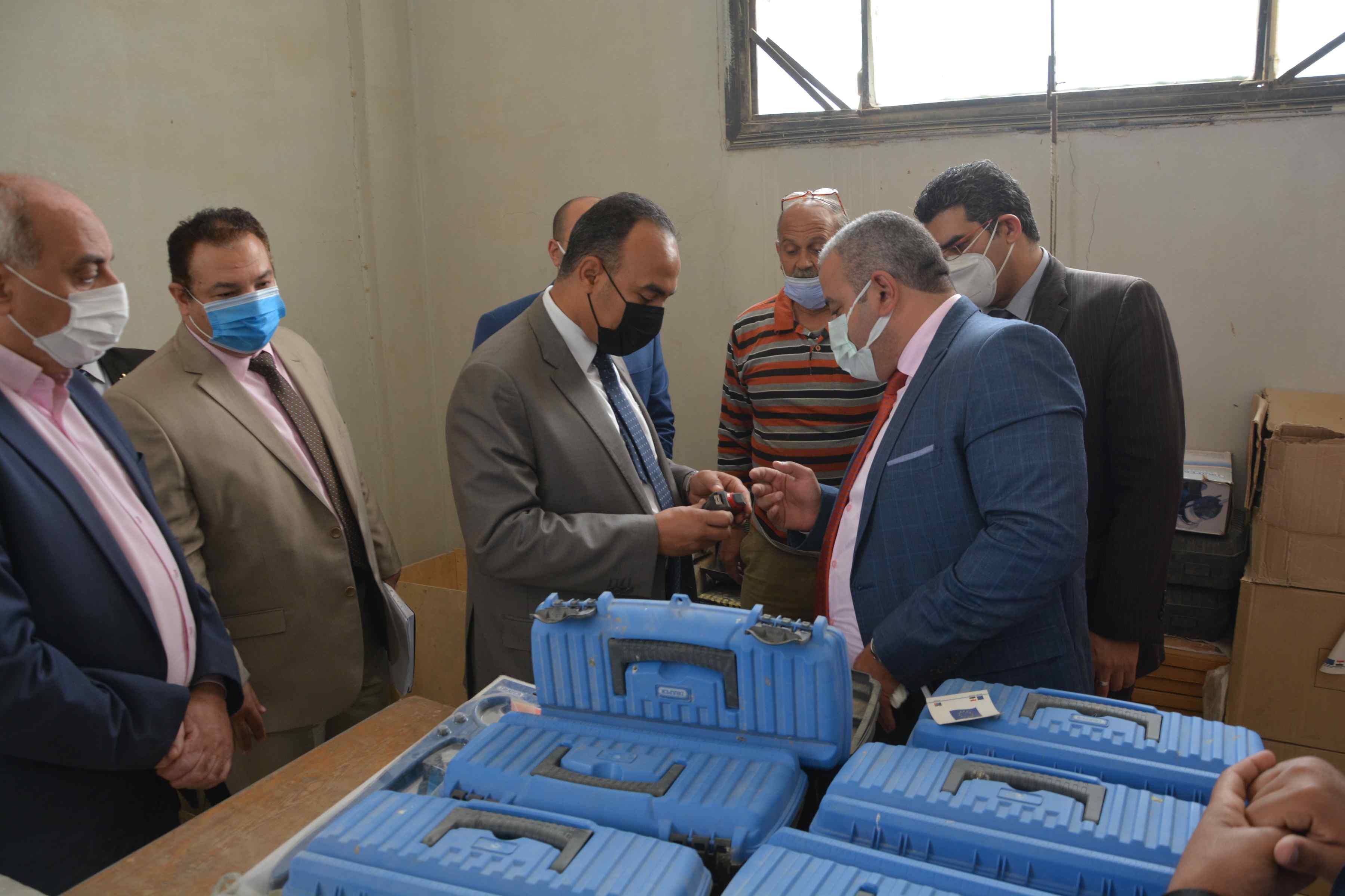 ناي?ب محافظ المنيا يتفقد مركزي التدريب المهني ويتابع جاهزيتهما لتنفيذ الورش الفنية