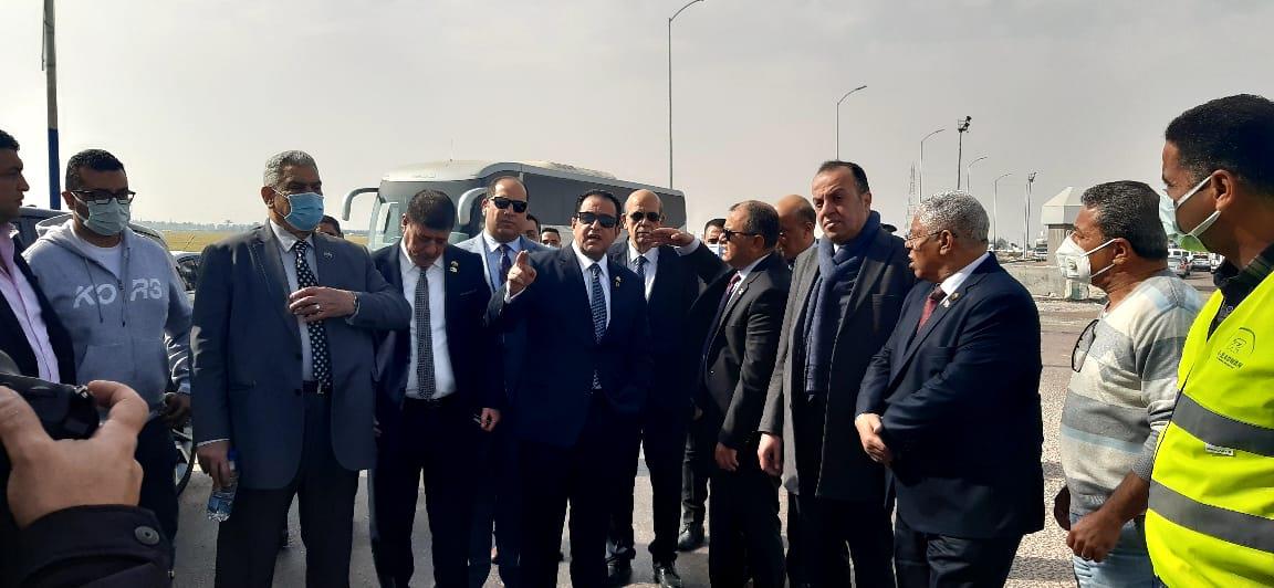 نقل البرلمان تتفقد محور جناكليس الصحراوي 