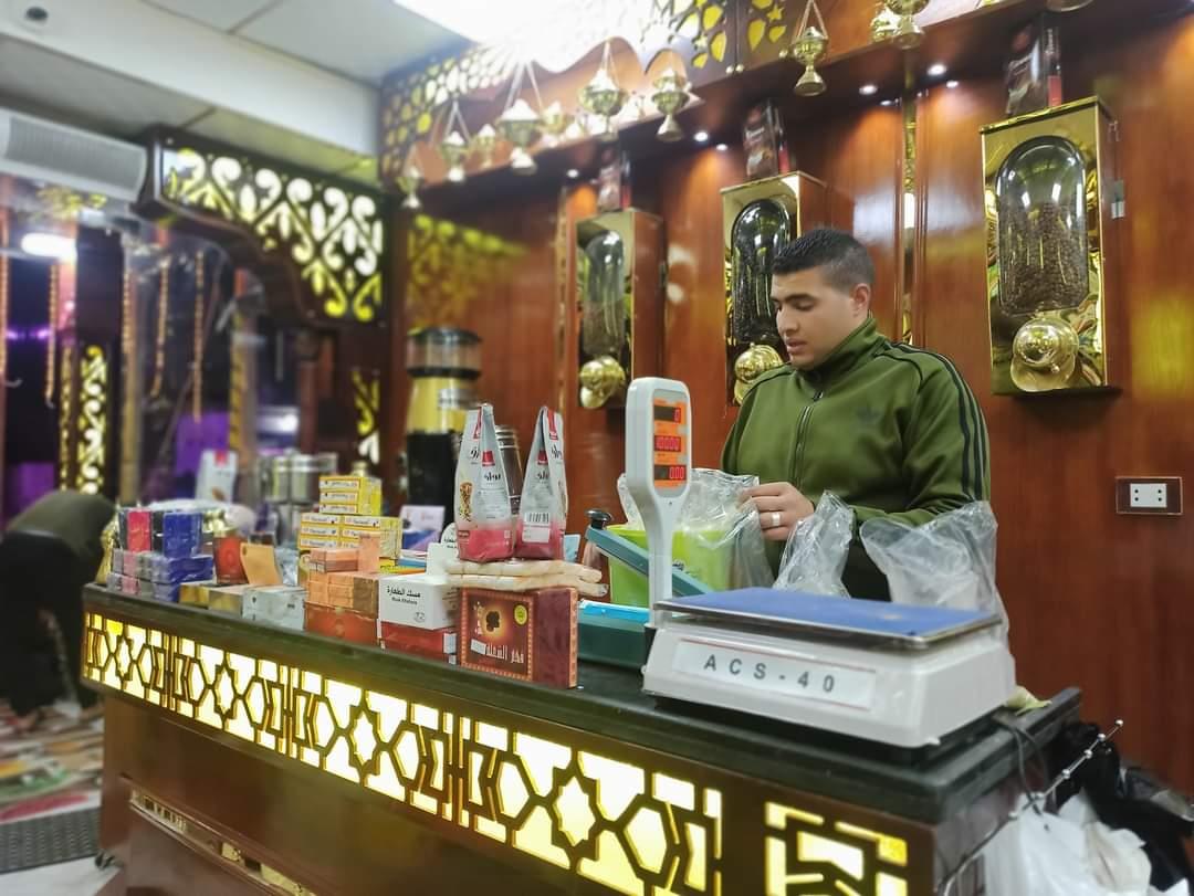  تمور  ومكسرات رمضان تتصدر معارض   "اهلا رمضان" في شمال سيناء 