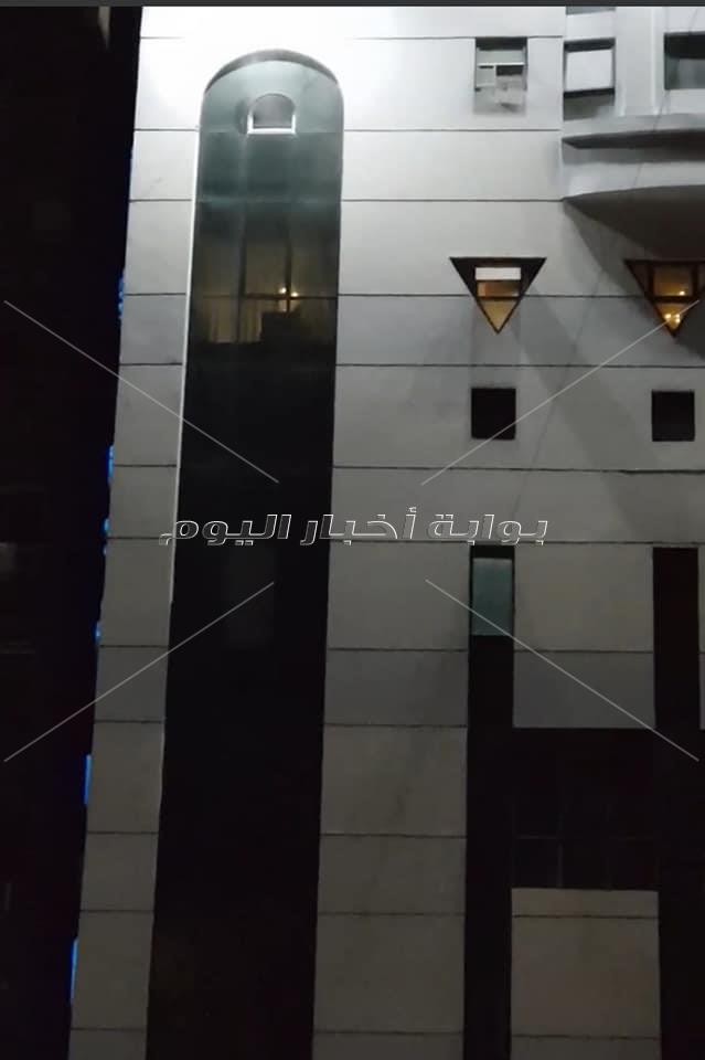 إخماد حريق محدود بمحل في مول شهير شرق الإسكندرية