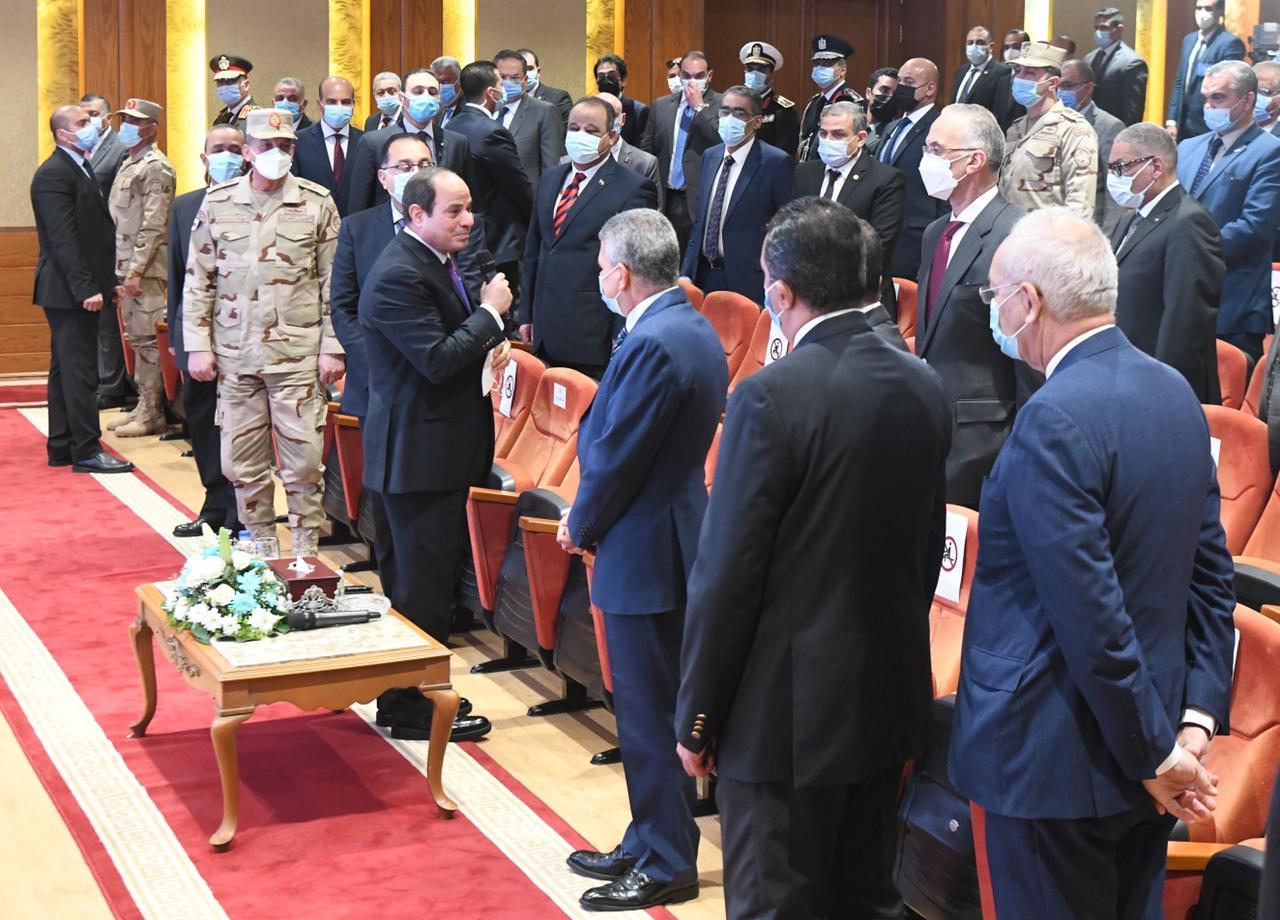 زيارة الرئيس السيسي لقناة السويس