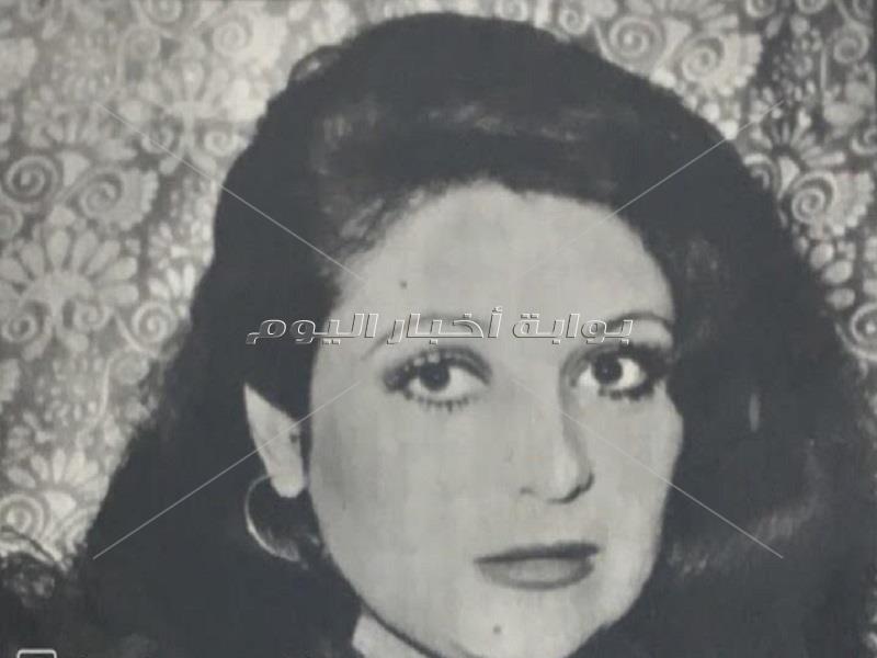 كيف قضت زيزي مصطفى شهر عسلها في اليابان؟