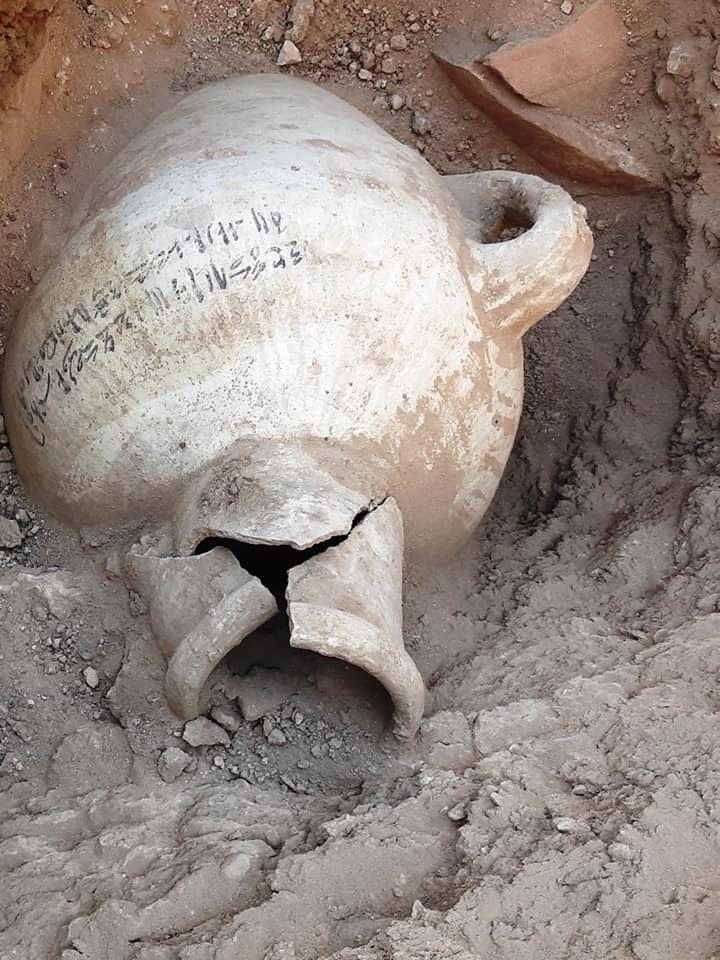 زاهي حواس يعلن اكتشاف المدينة الذهبية المفقودة في الأقصر