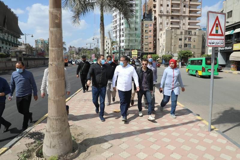محافـظ المنوفية يتابع أعمال رصف   