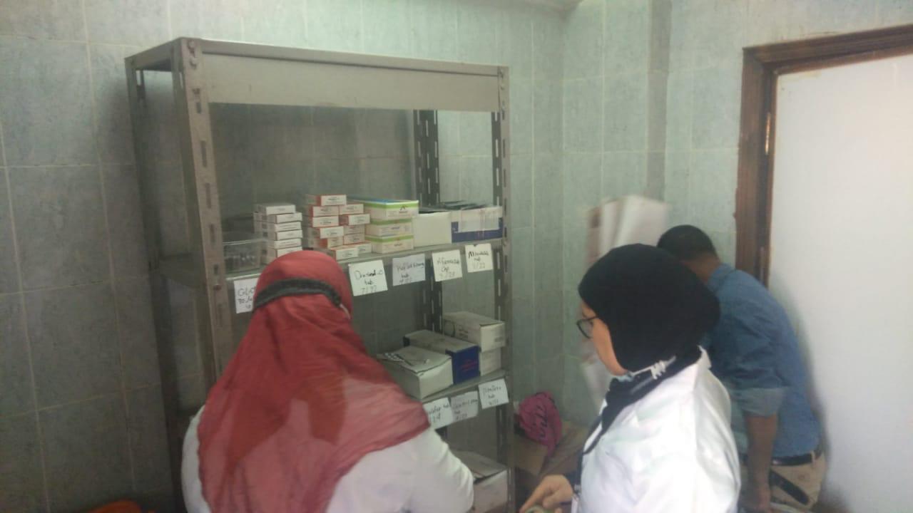 علاج  754 مواطن فى قافلة طبية مجانية بنقادة في قنا