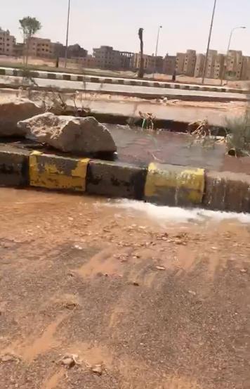 كسر ماسورة مياة بحدائق أكتوبر