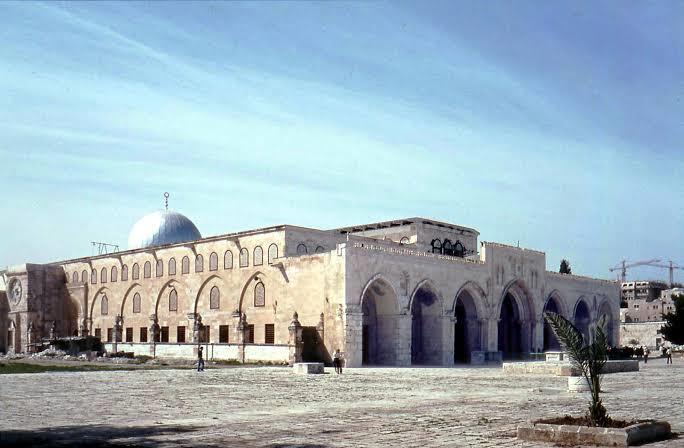 المسجد الاقصى ثاني مسجد وضع على الأرض
