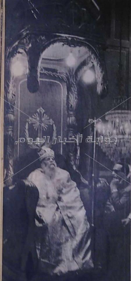 عملية تحنيط بطريرك الأقباط.. الأنبا يوساب الثاني