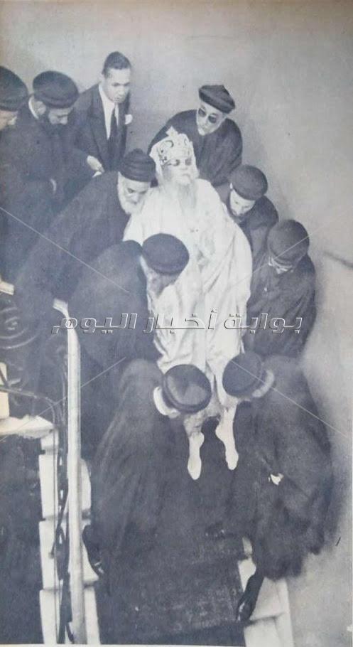 عملية تحنيط بطريرك الأقباط.. الأنبا يوساب الثاني