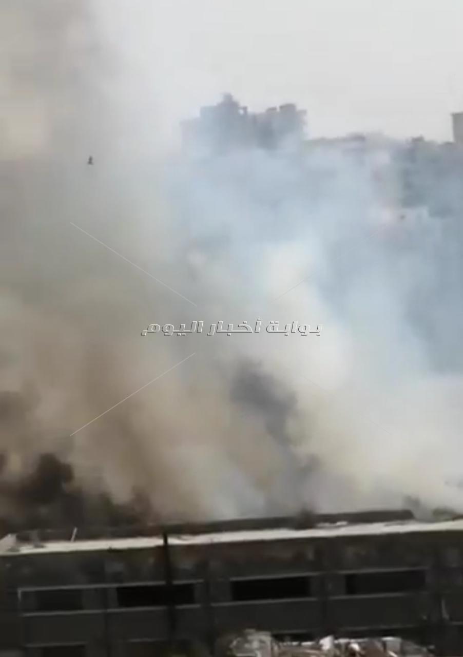 حريق  في أرض شركة النحاس شرق الإسكندرية