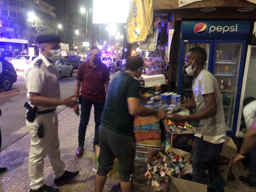 في اليوم الثاني للحظر .. ضبط كافيه مخالف في الدقي بالجيزة