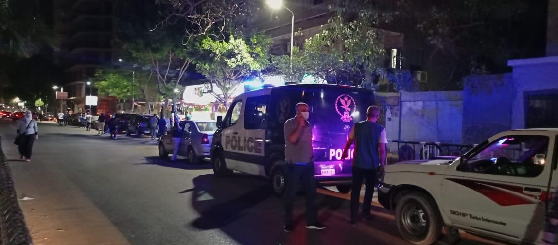 في اليوم الثاني للحظر .. ضبط كافيه مخالف في الدقي بالجيزة