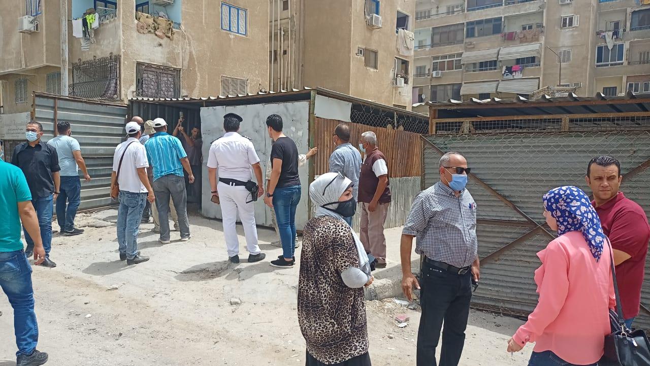 إزالة التعديات على أراضى الدولة بحى ثالث الإسماعيلية 