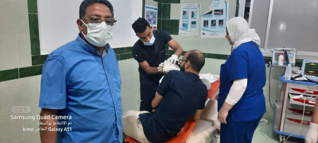 وفاة شخص وإصابة زوجتة ونجليه فى انقلاب ملاكى بطريق رأس غارب