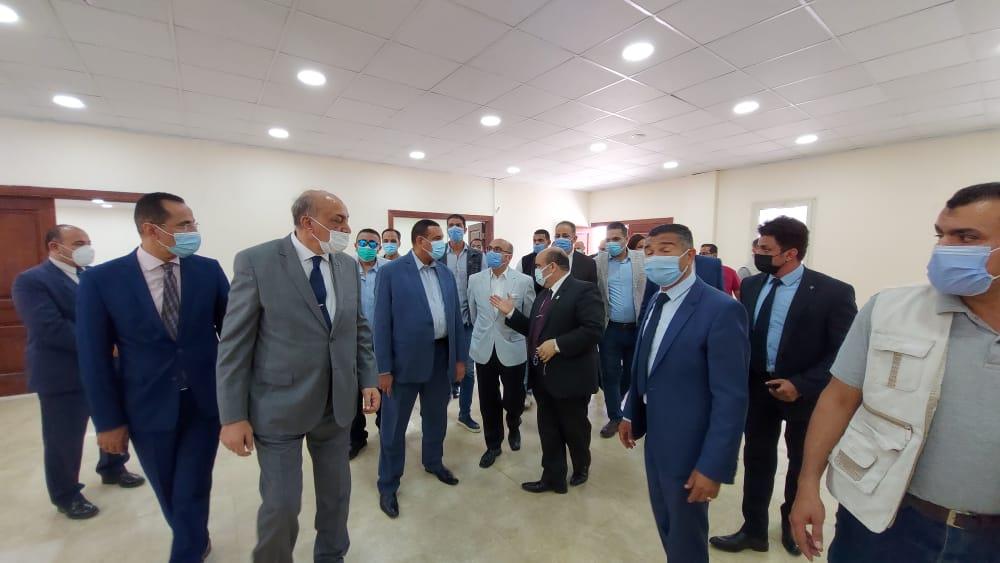 بالصور .. وزير العدل و محافظ البحيرة يتفقدان اعمال انشاء مبنى محكمة شمال دمنهور الإبتدائية 