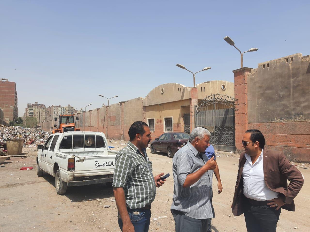 استمرار أعمال التطوير بشوارع حي الطالبية