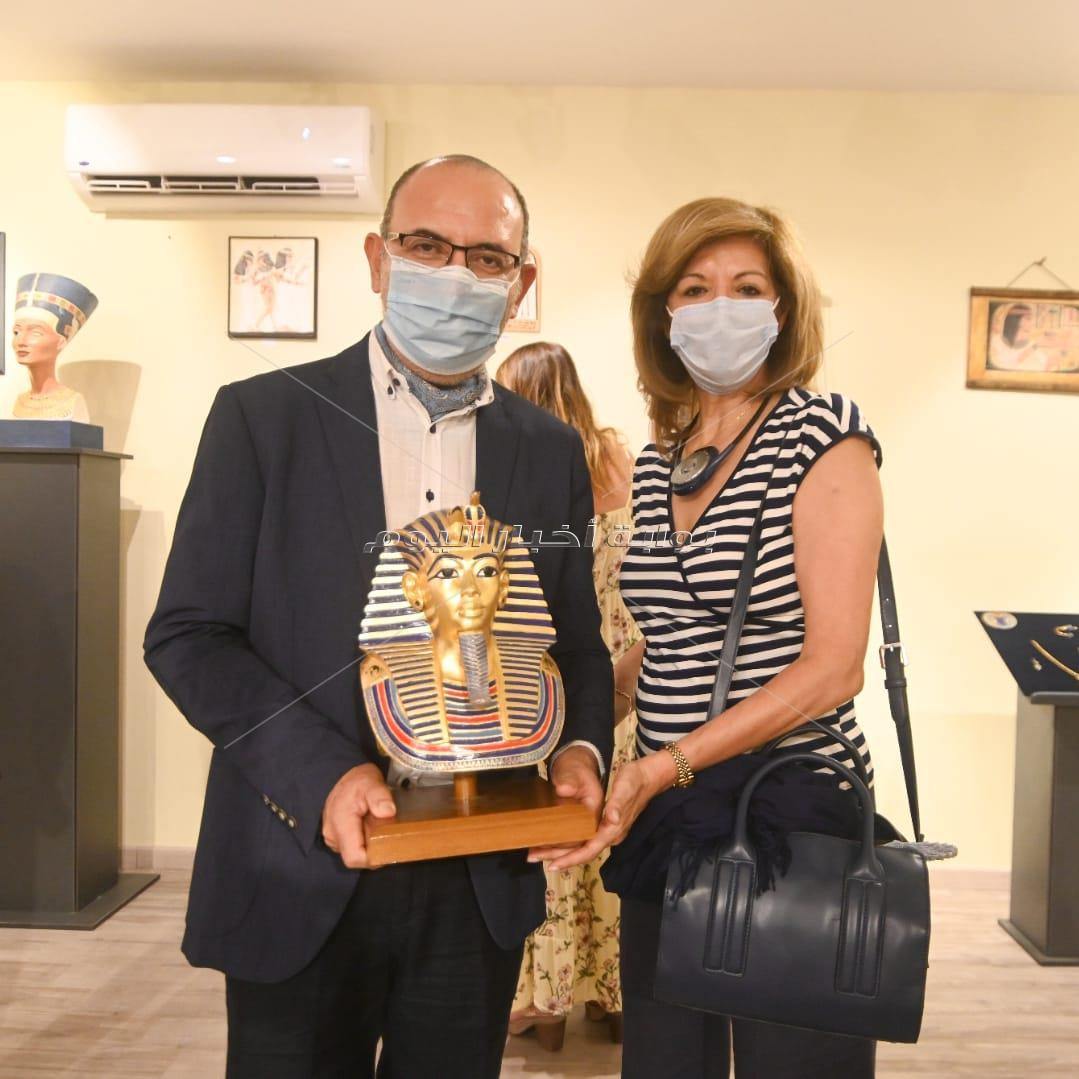 مصنع المستنسخات الأثرية بمدينة العبور