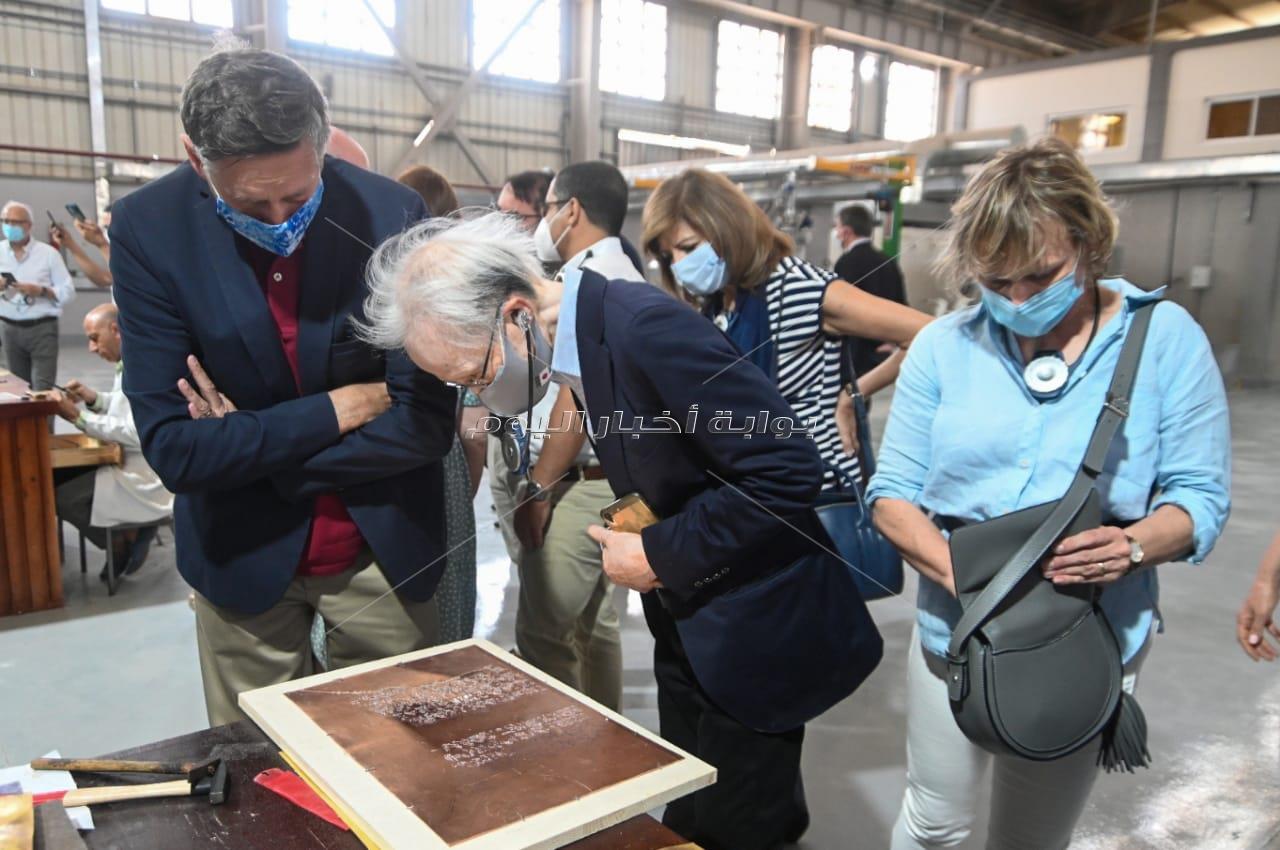 مصنع المستنسخات الأثرية بمدينة العبور