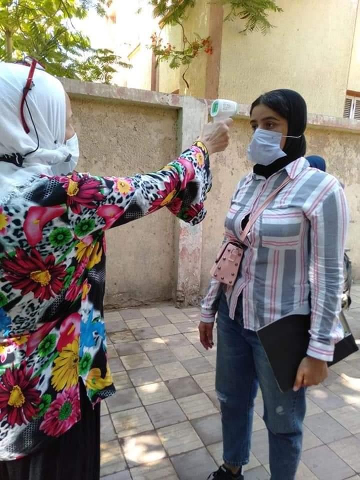 طلاب الدبلومات الفنية
