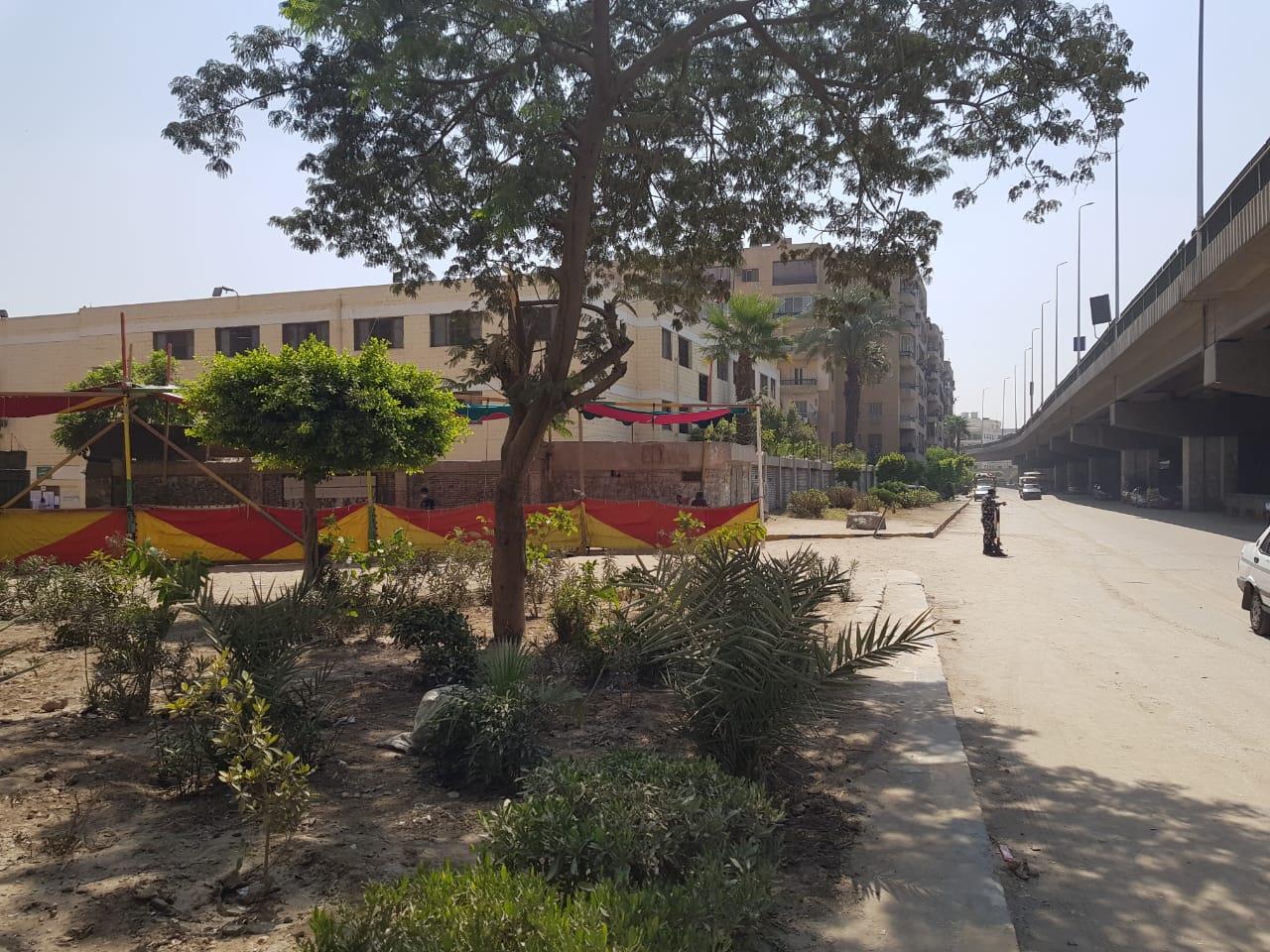 نظافة وتطهير محيط مدارس بولاق الدكرور بالجيزة