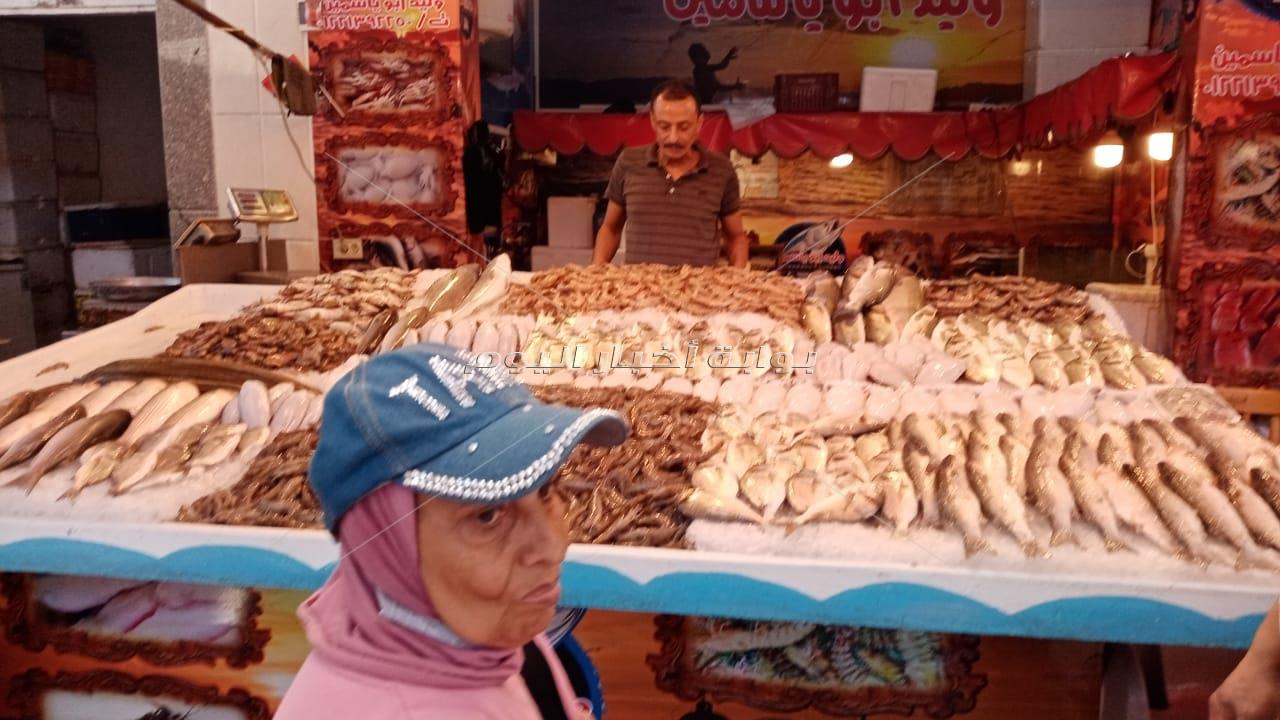 سوق السمك ببورسعيد.. نقلة من العشوائية إلى التحضر