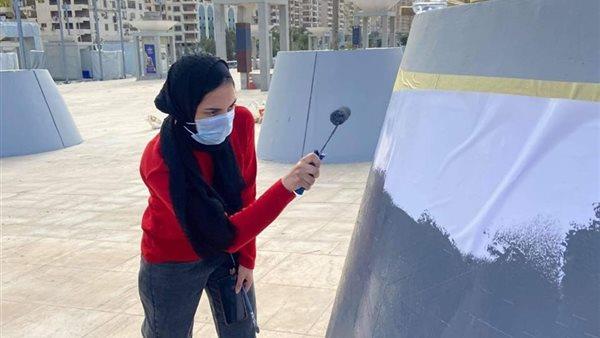 تكريم طلاب كليات الفنون الجميلة والفنون التطبيقية والتربية الفنية بجامعة حلوان.