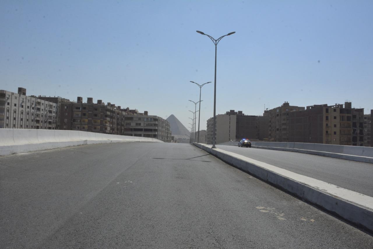 محافظ الجيزة يتفقد أعمال استكمال رصف 