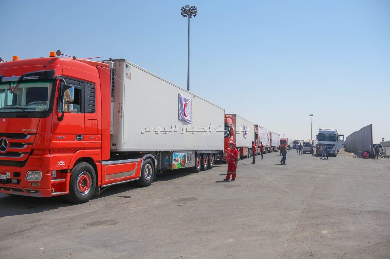 أكثر من 160 طنًا من المساعدات الإغاثية والمستلزمات الطبية والأدوية