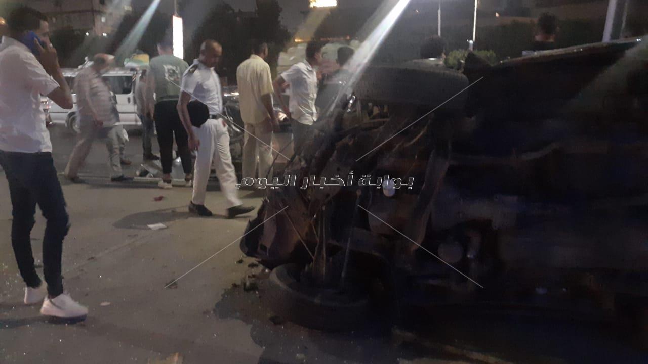 حادث تصادم سيارتين بكوبري الجلاء
