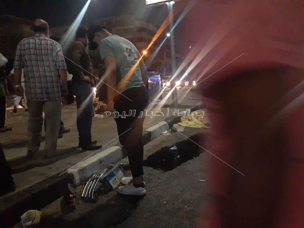 حادث تصادم سيارتين بكوبري الجلاء