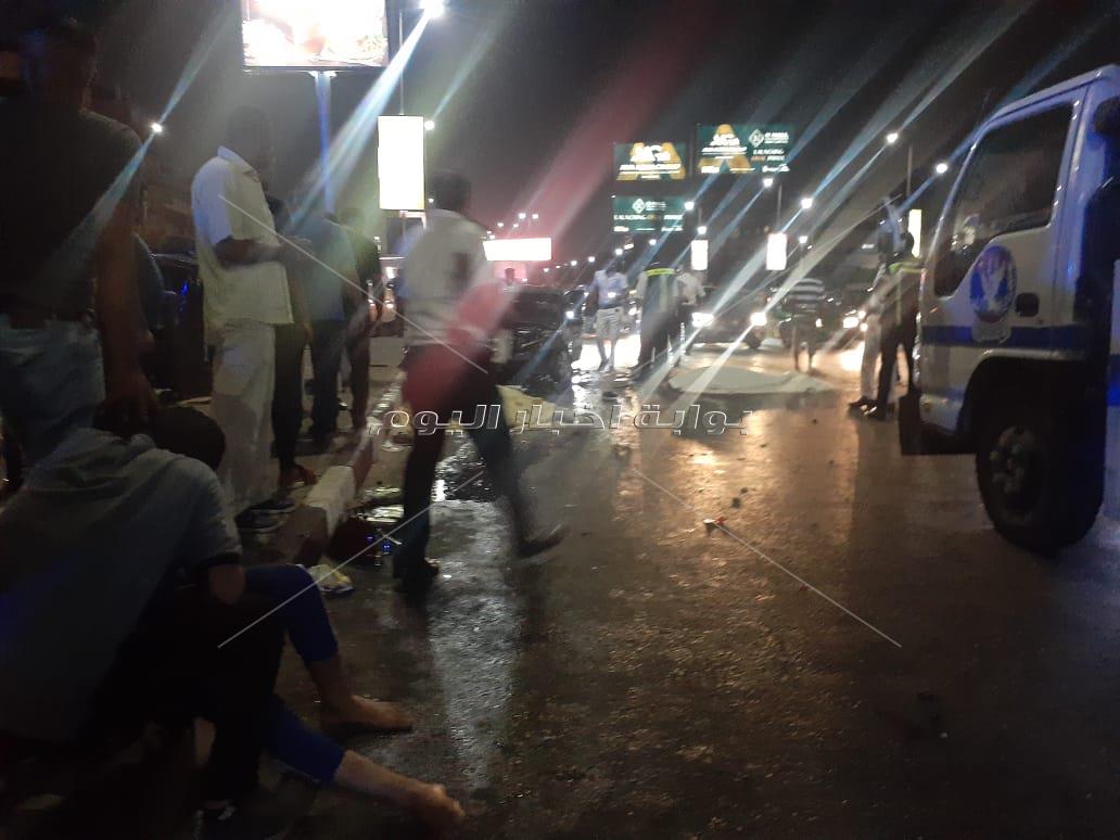حادث تصادم سيارتين بكوبري الجلاء