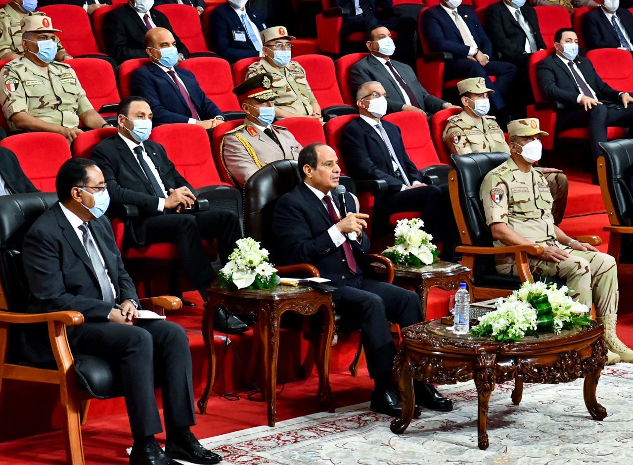 الرئيس السيسي يفتتح المدينة الصناعية الغذائية بالسادات