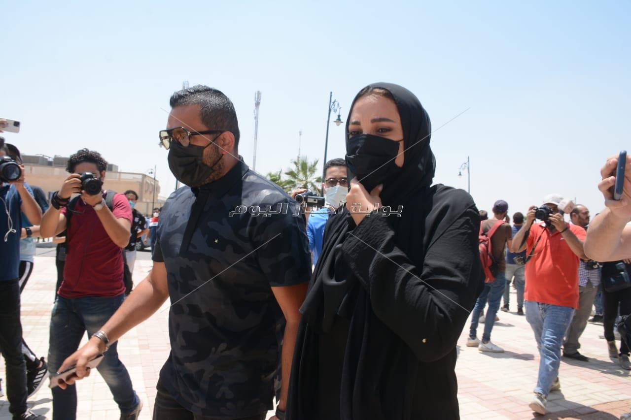 66 صورة من جنازة دلال عبد العزيز 