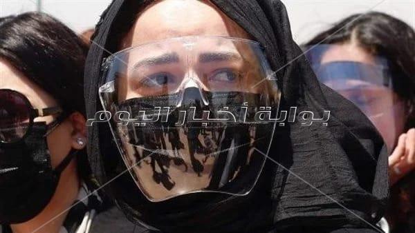66 صورة من جنازة دلال عبد العزيز 