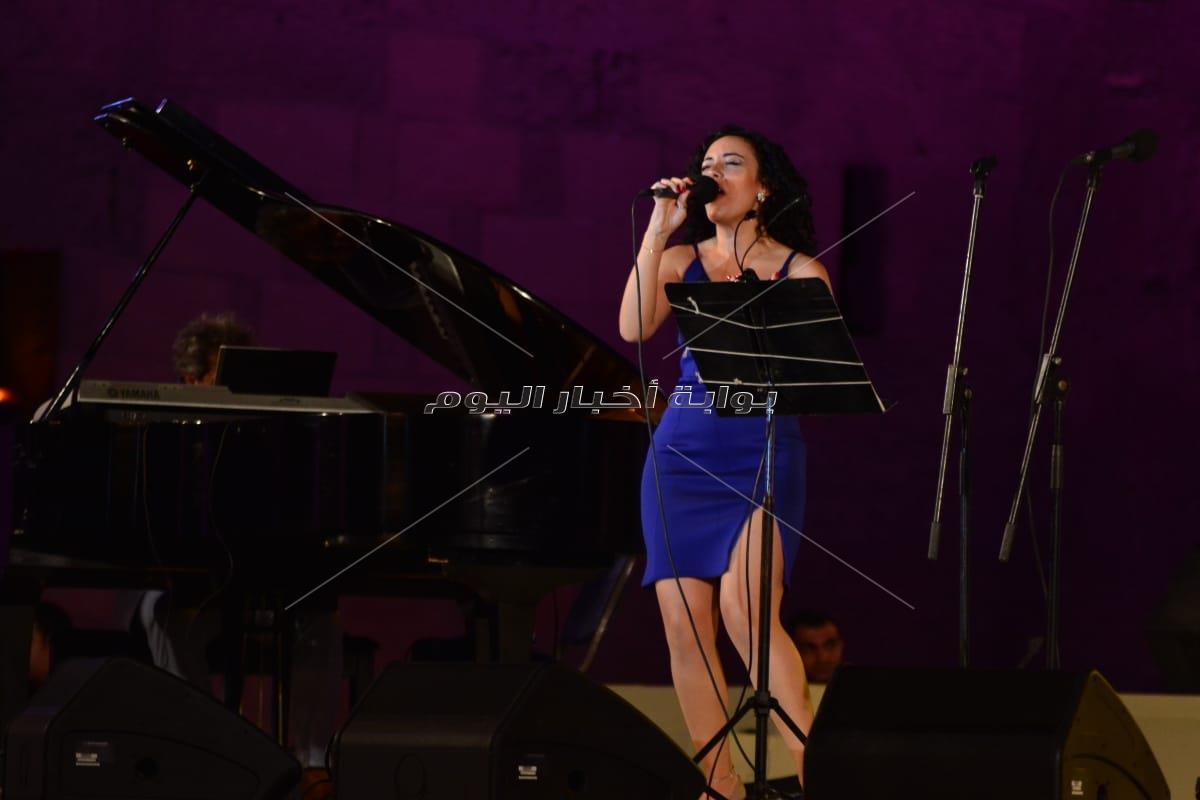حفل "كايرو كافيه" بمهرجان القلعة