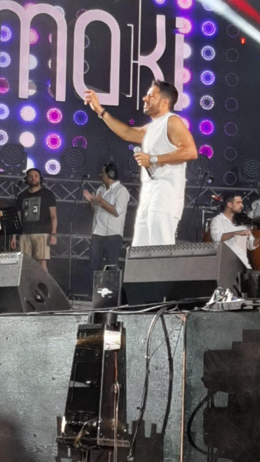 محمد حماقى نجم أقوي حفلات بالعلمين الجديدة بحضور الالاف