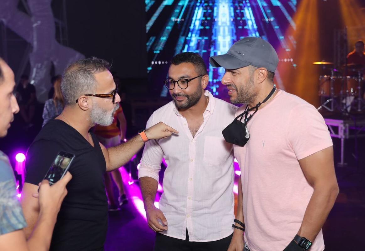 محمد حماقى نجم أقوي حفلات بالعلمين الجديدة بحضور الالاف