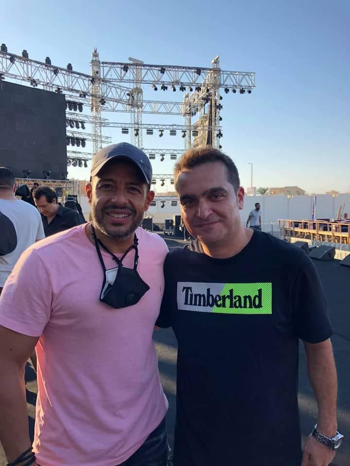 محمد حماقى نجم أقوي حفلات بالعلمين الجديدة بحضور الالاف