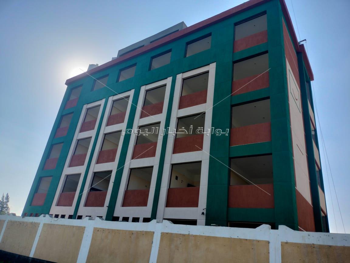 حياة كريمة " تسابق الزمن فى البحيرة بفتح مشروعات بكافة القرى لتطوير الريف 