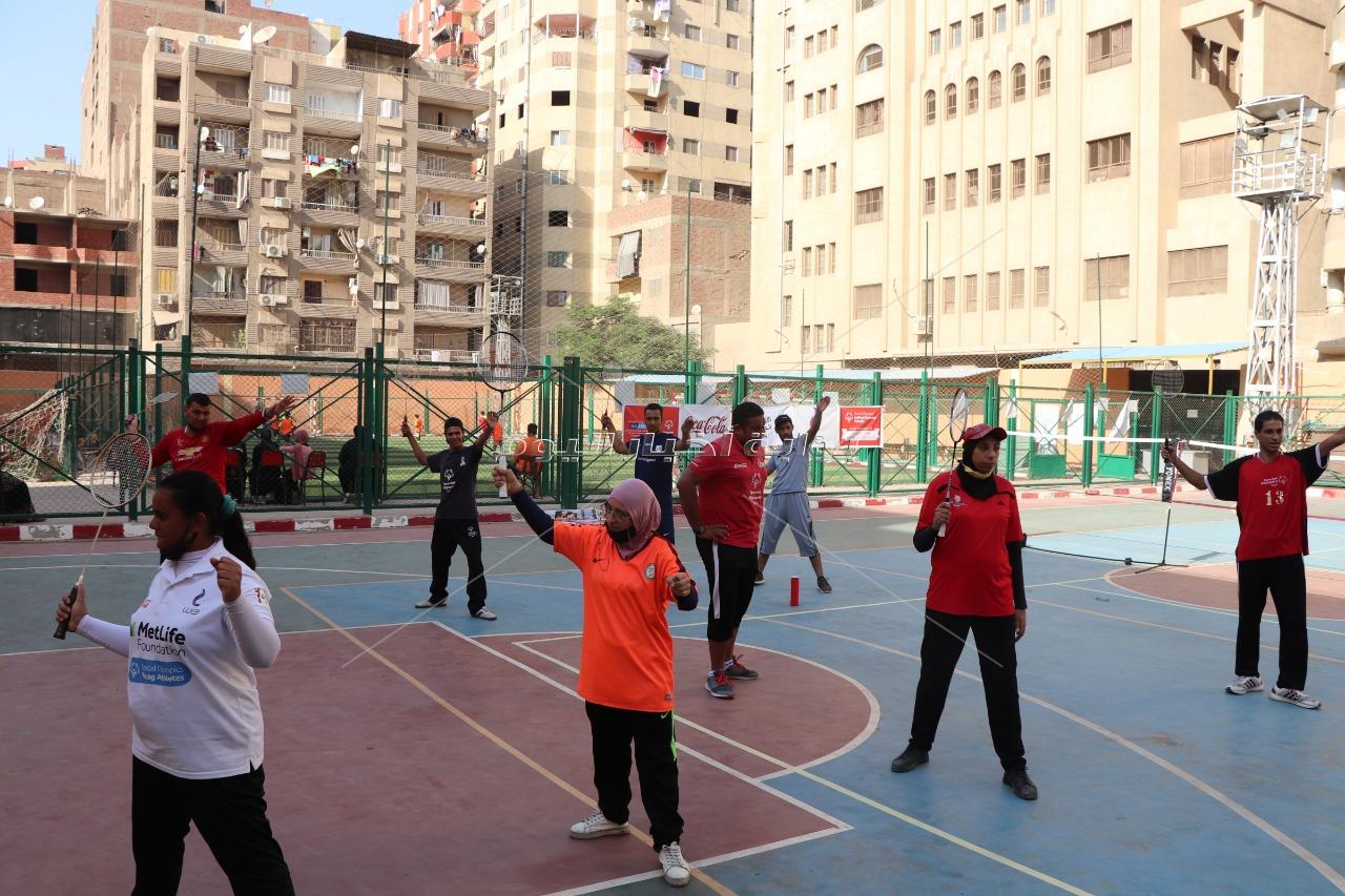 مصر تطلق برنامج الريشة الطائرة في الهواء بالأولمبياد الخاص 