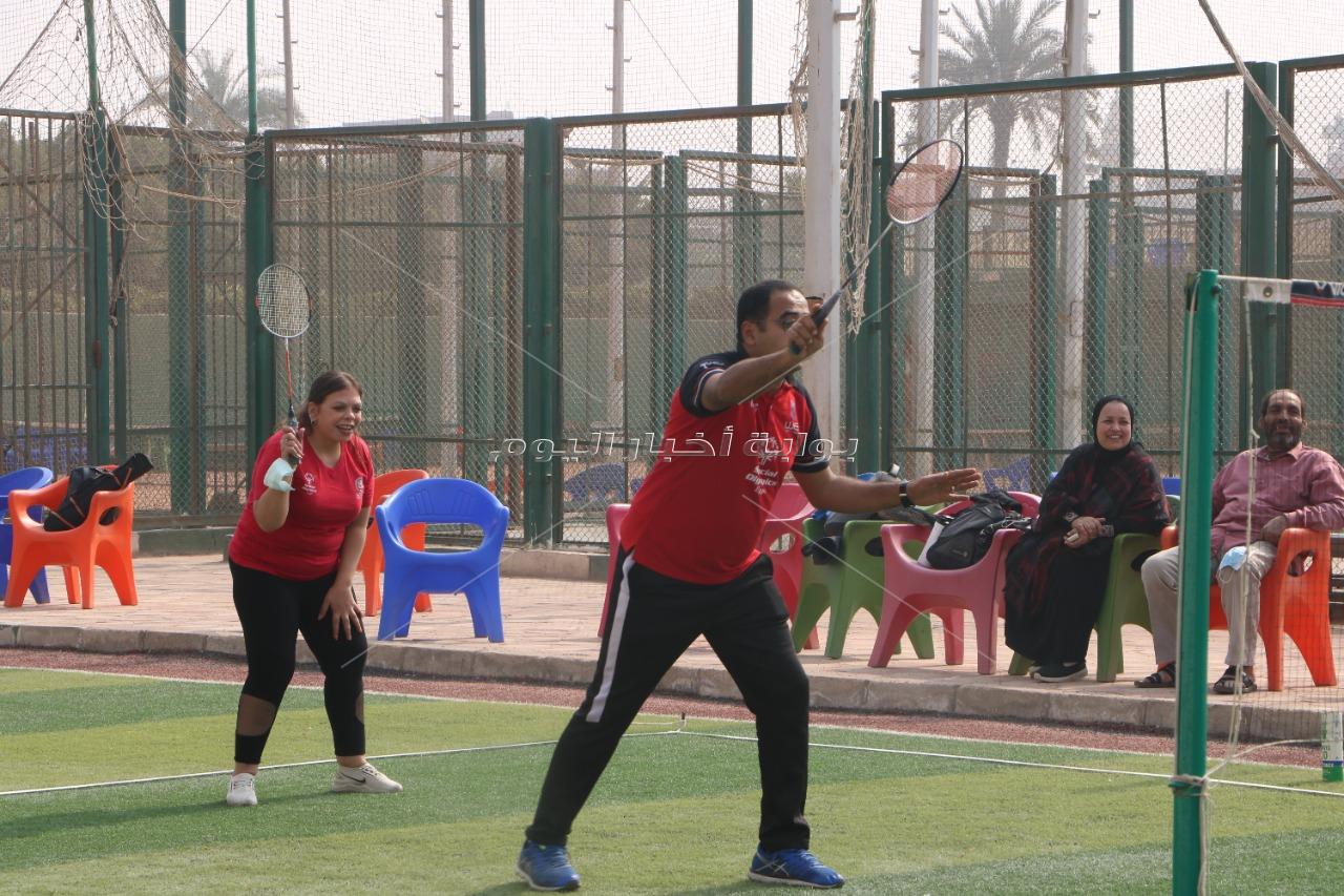 مصر تطلق برنامج الريشة الطائرة في الهواء بالأولمبياد الخاص 
