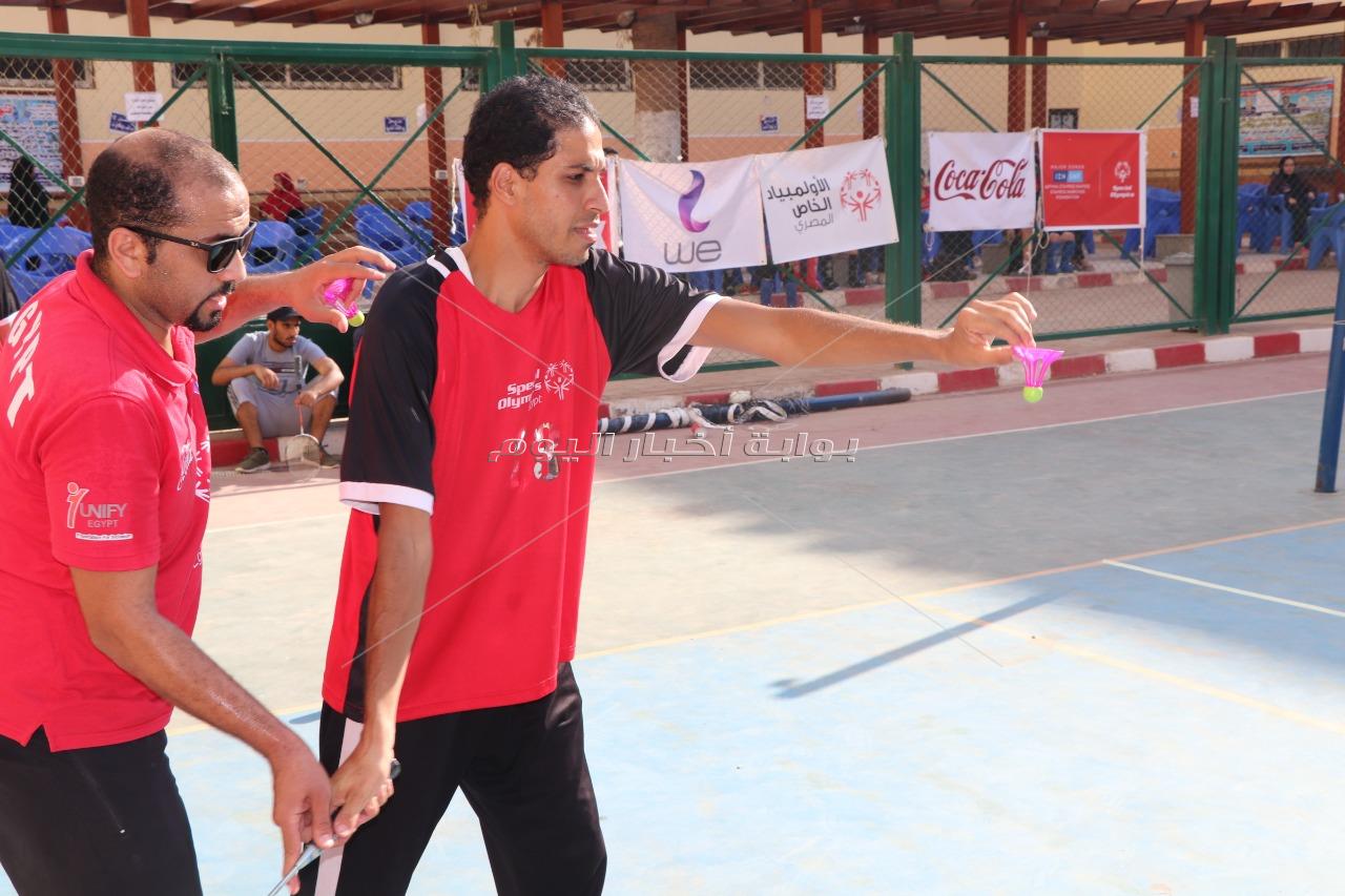 مصر تطلق برنامج الريشة الطائرة في الهواء بالأولمبياد الخاص 