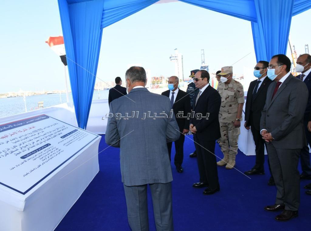 السيد الرئيس عبد الفتاح السيسي يتفقد متحف ميناء الإسكندرية البحري والقاعة التاريخية