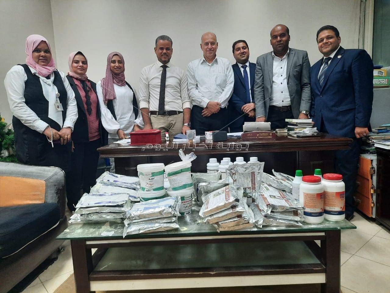 جمارك مطار سوهاج الدولى تضبط  تهريب  ادوية بيطرية 