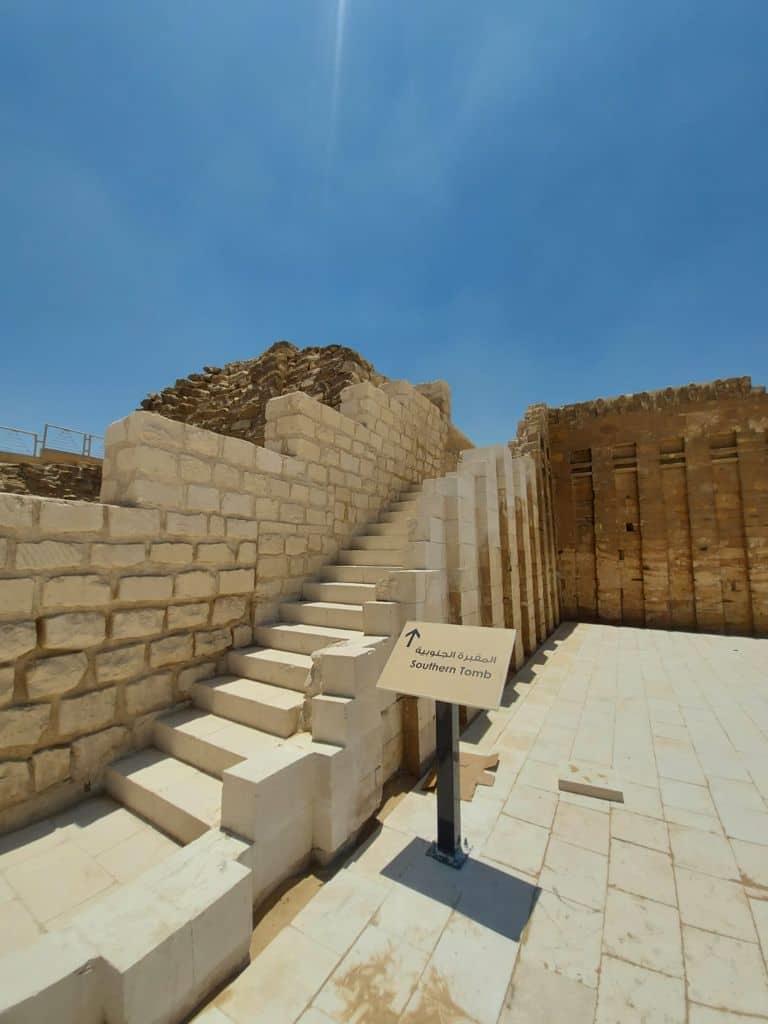 مقبرة الملك زوسر بسقارة 