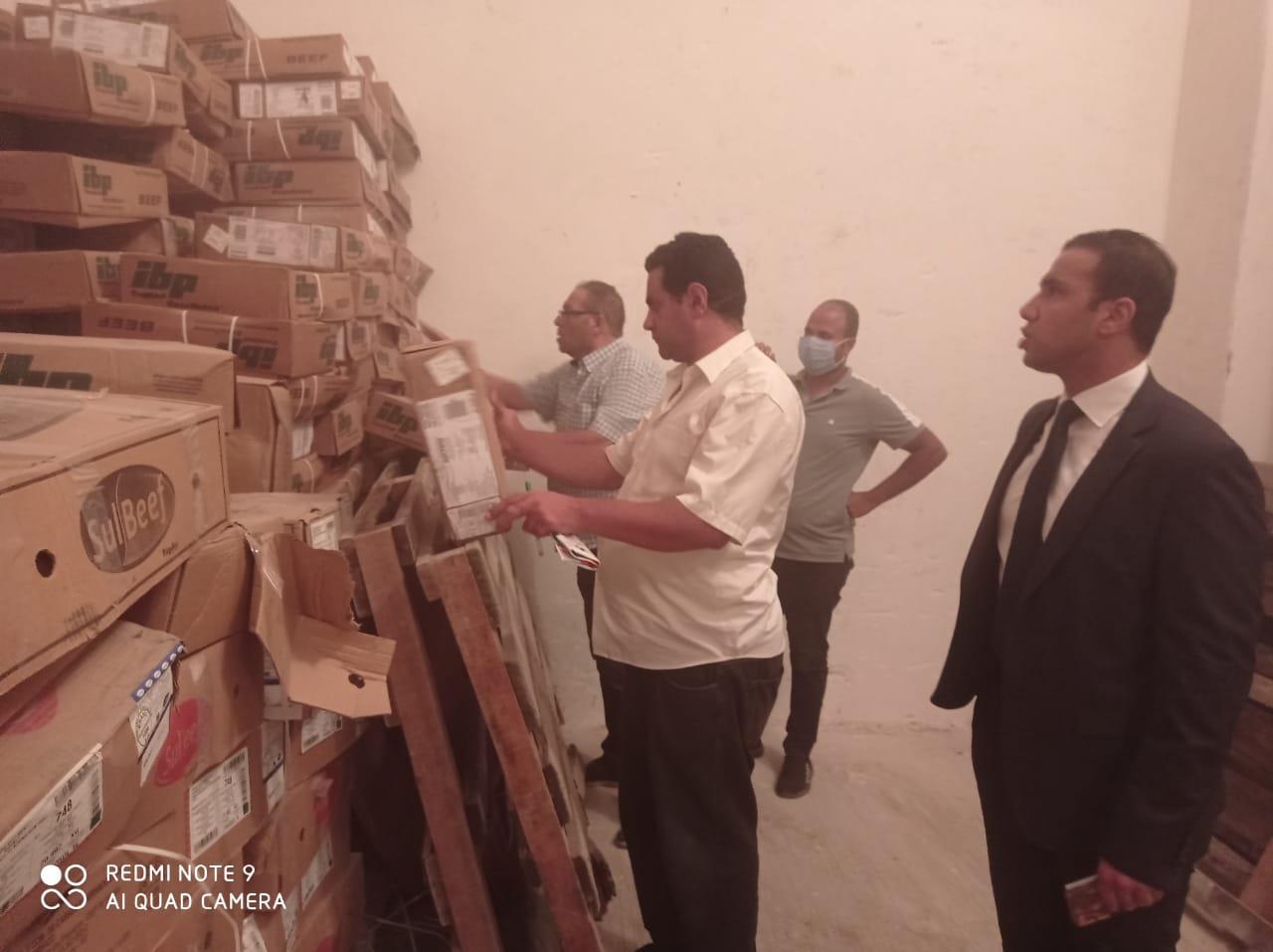 ضبط 11 طن كبدة منتهية الصلاحية بالإسكندرية